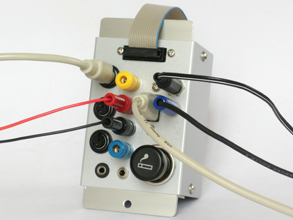 でんぱらにケーブルたち